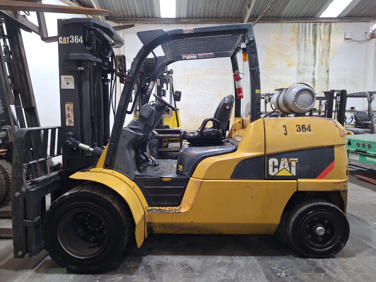 Montacargas CAT P11000 #INT. 364 - Imagen 2