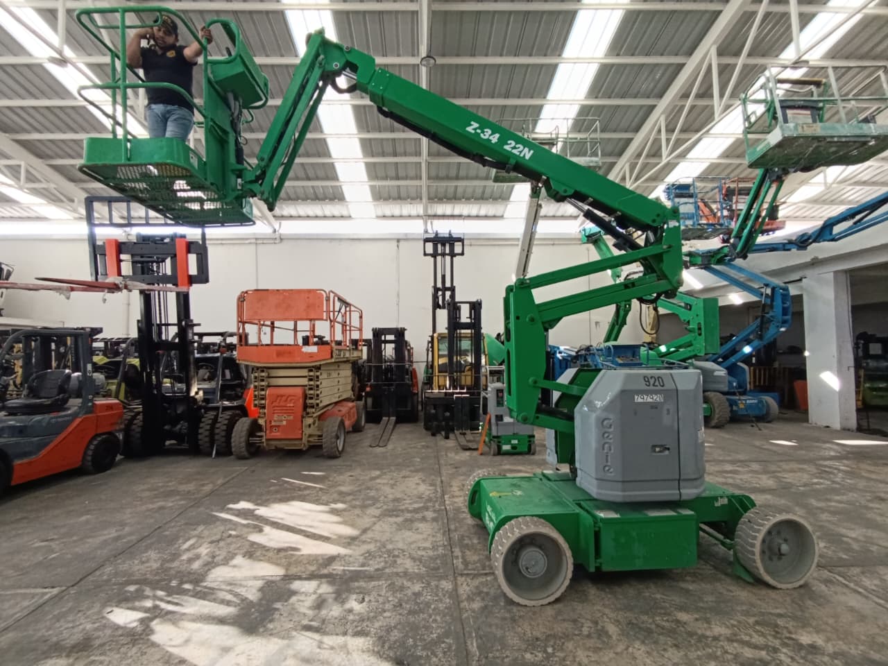 Elevación Genie Z34/22N #INT. 406 - Imagen 5