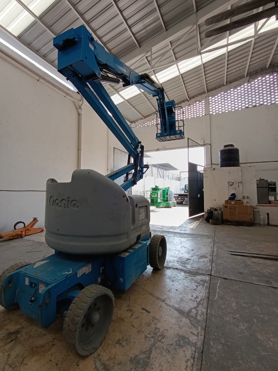 Elevación Genie Z40/23 #INT. 404