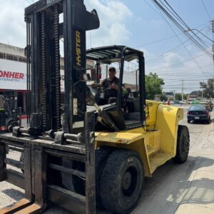 Montacargas Hyster 360 #INT. 300