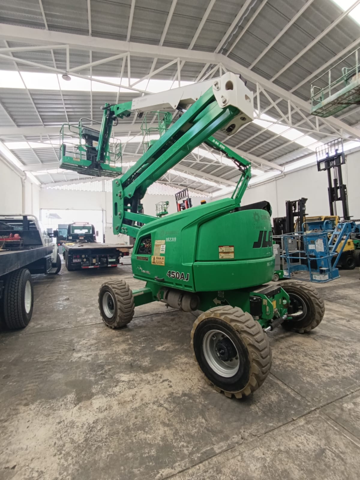 Elevación JLG 450AJ #INT. 356