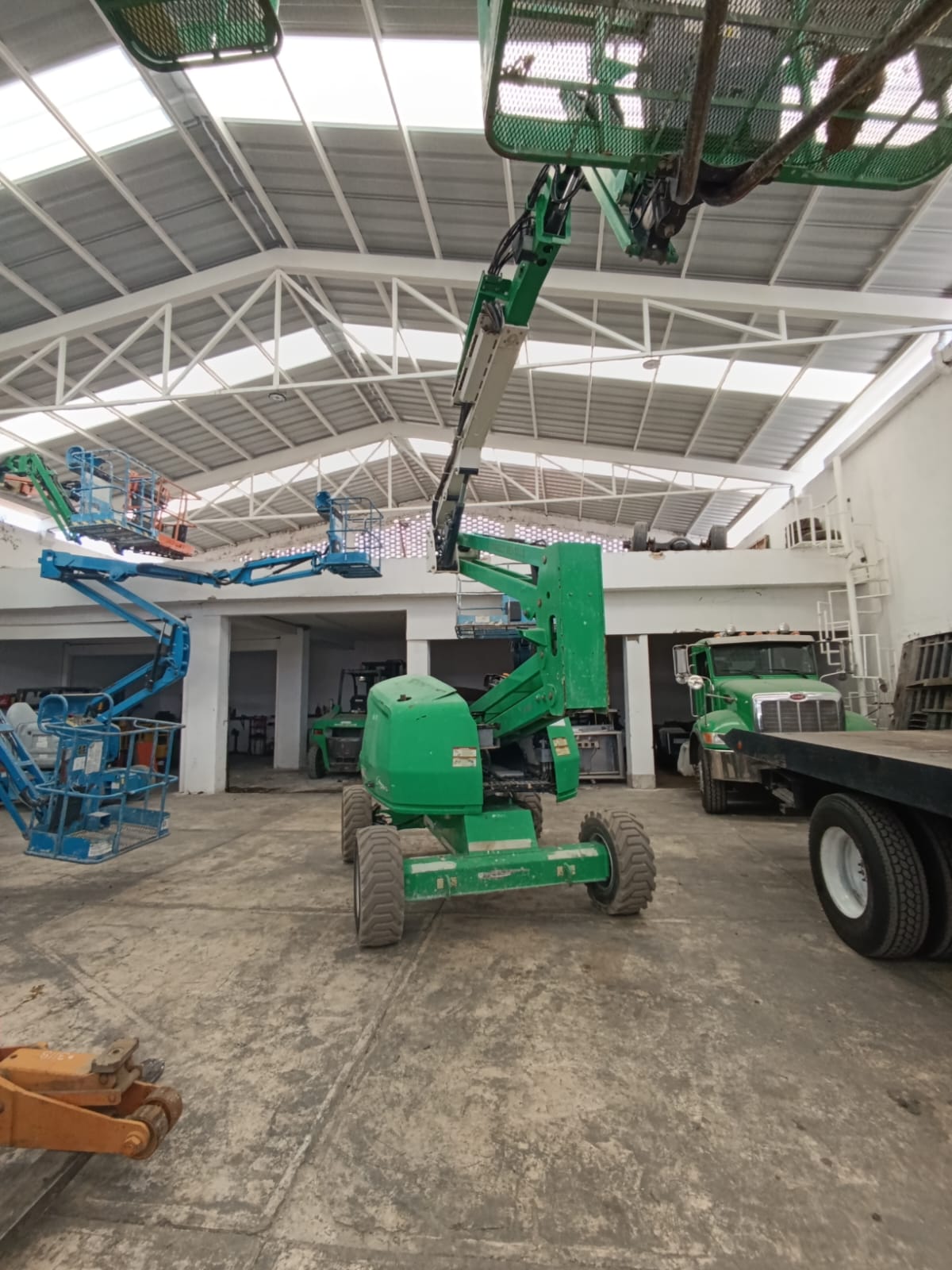 Elevación JLG 450AJ #INT. 356 - Imagen 3