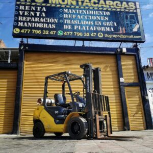 Montacargas KOMATSU FG30HT-16  #INT. 93