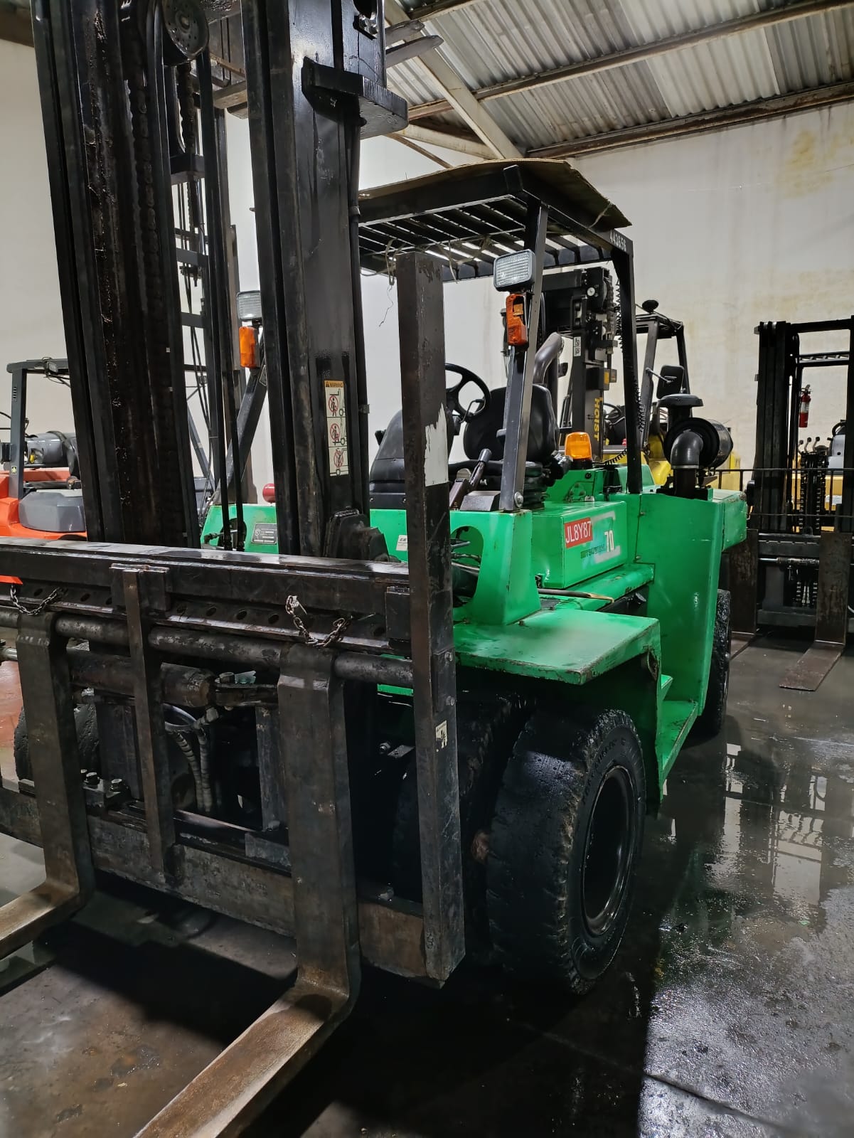 Montacargas Mitsubishi FD70E #INT. 318