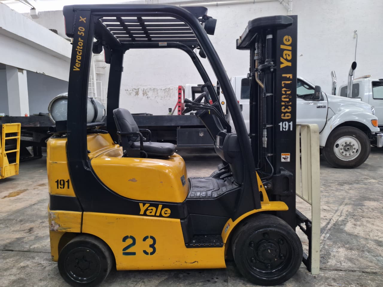 Montacargas YALE GLC050VXNVSE083 #INT. 191 - Imagen 5