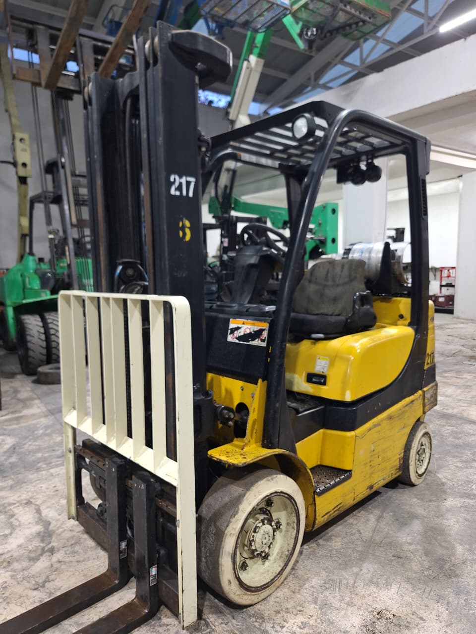 Montacargas YALE GLC050VXNVSE088 #INT.217