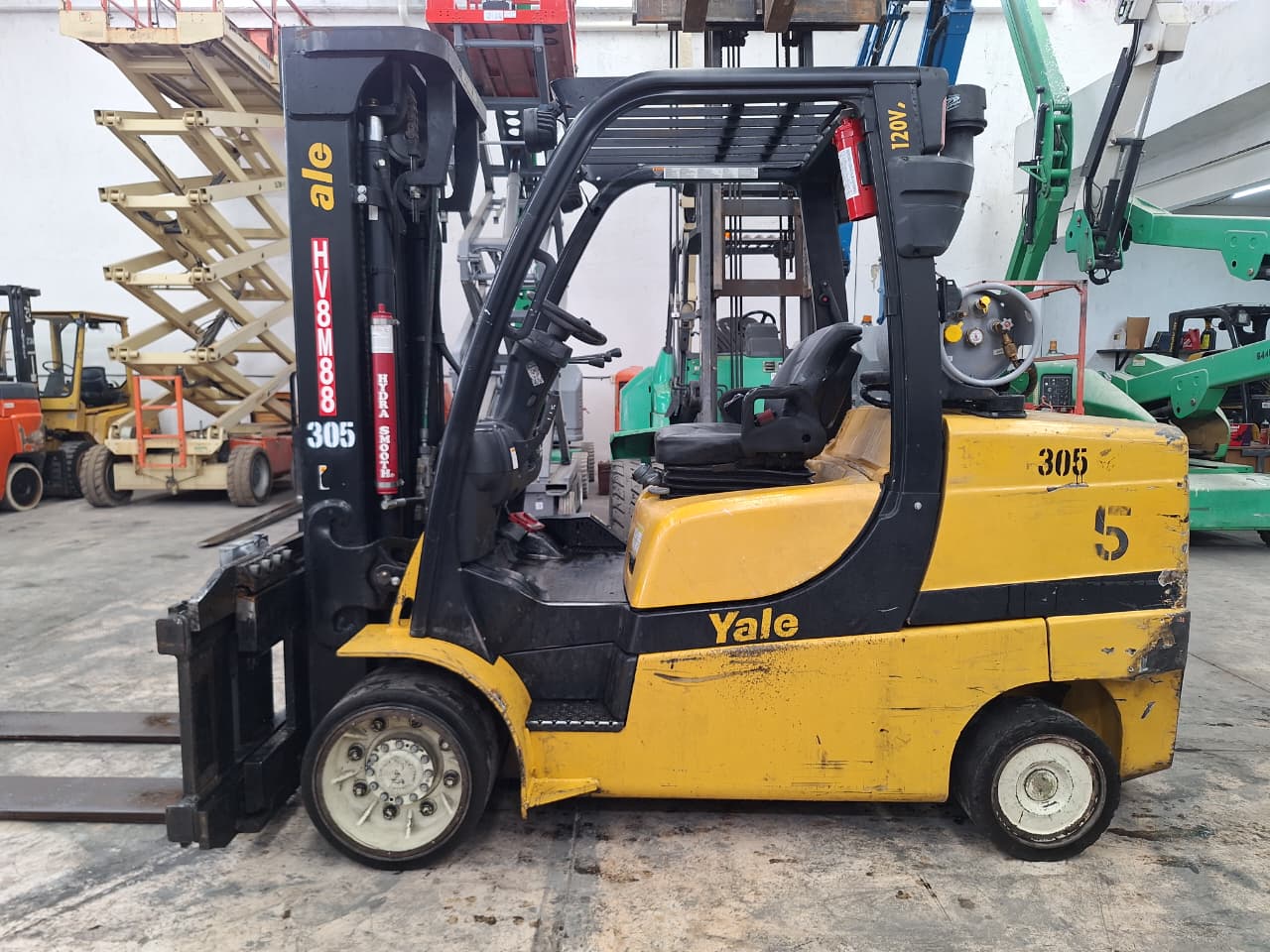Montacargas YALE GLC120VXNGSE092 #INT. 305 - Imagen 2
