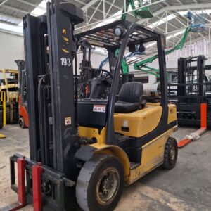 Montacargas YALE GLP050VXNDAE086 #INT. 193