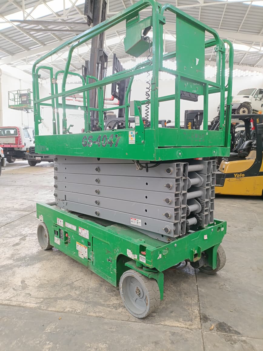 Elevación Genie  GS-4047 #INT. 408