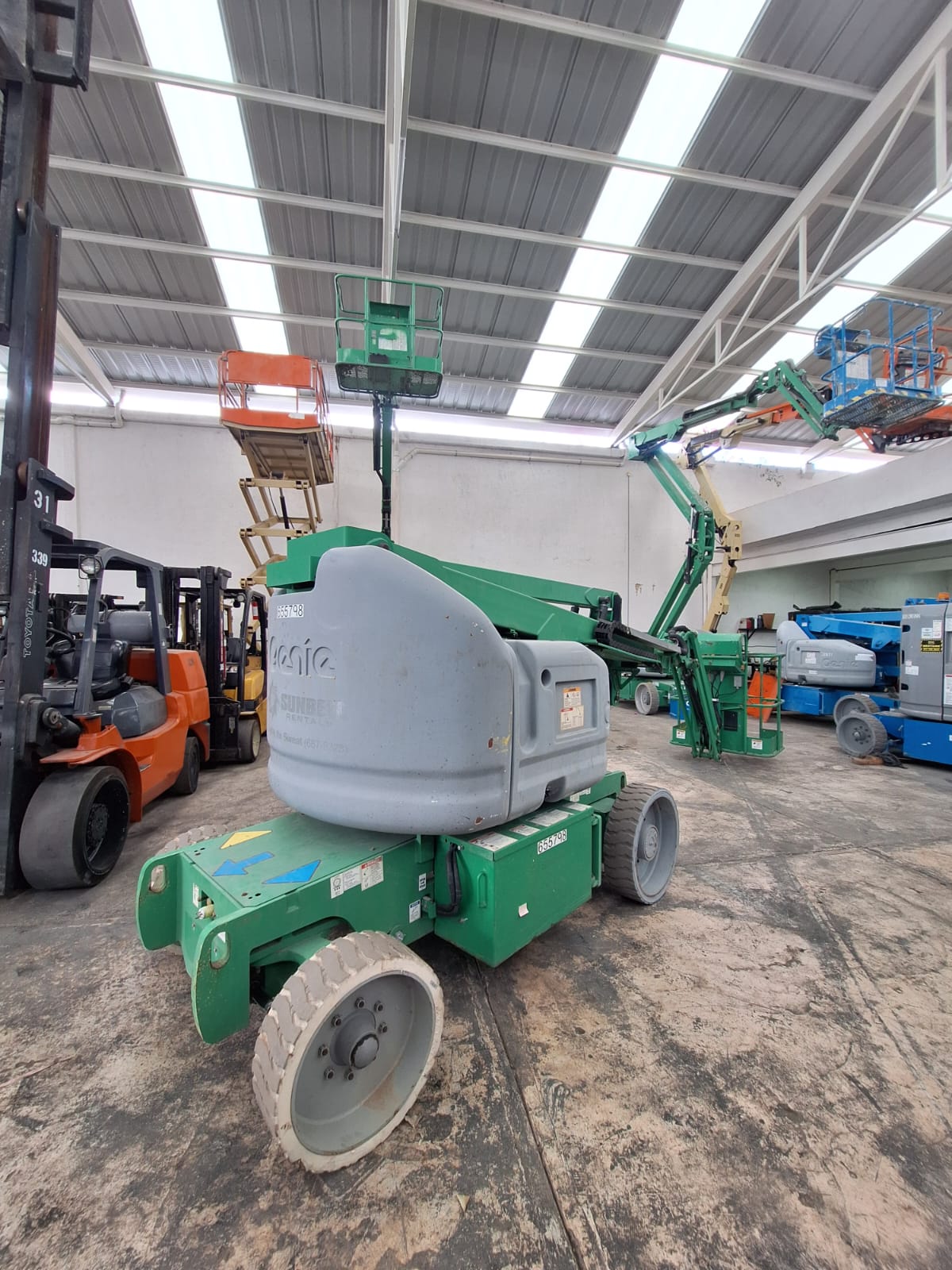 Elevación Genie Z40-23N #INT. 405 - Imagen 7
