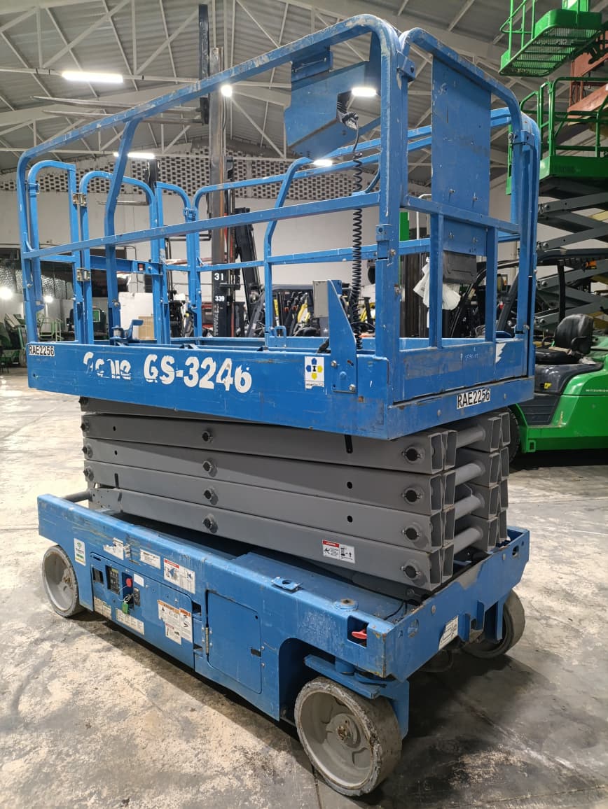 Elevación Genie GS-3246 #INT. 410 - Imagen 3