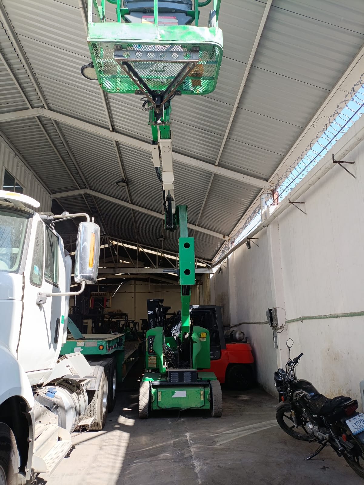 Elevación E400AJP narrow # INT. 421