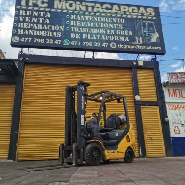 Montacargas KOMATSU FG25ST-16 #INT. 126