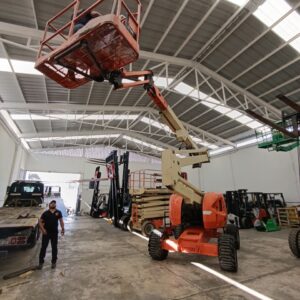 Elevación JLG 450AJ #INT. 403