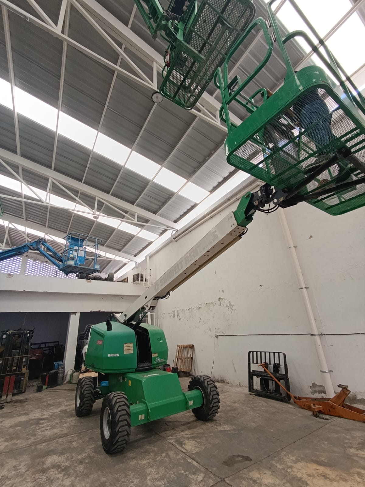 Elevación JLG 400S #INT. 431 - Imagen 2